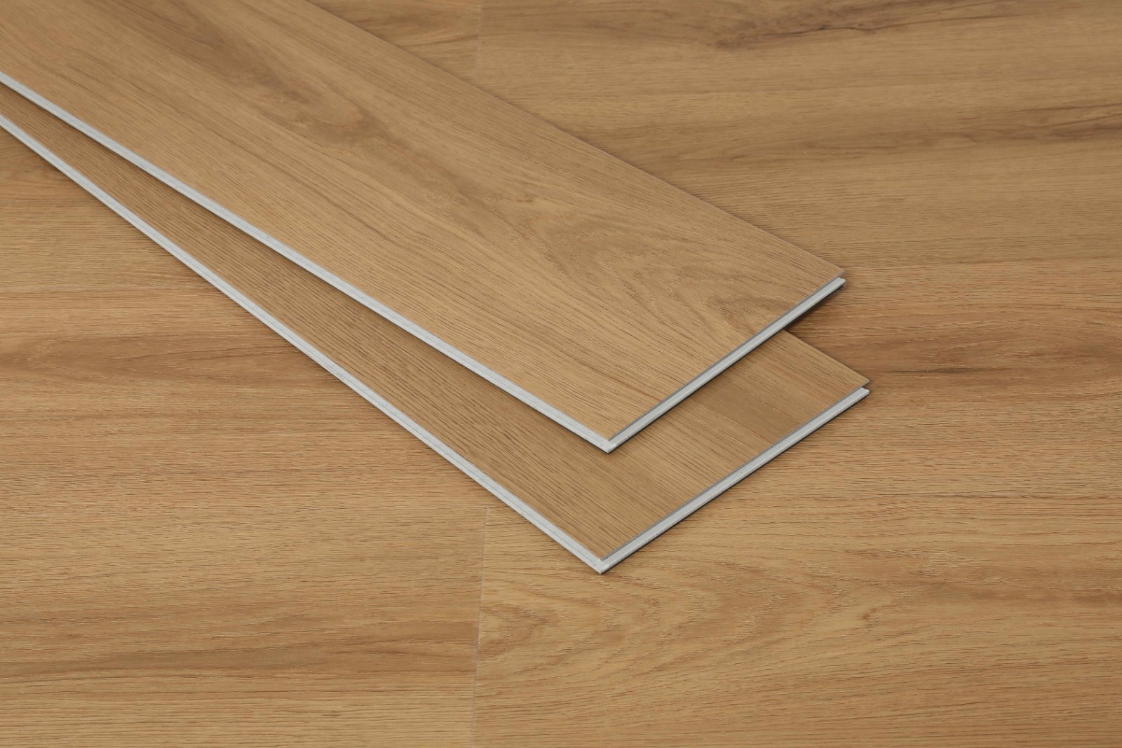 Klick Vinyl Eiche Küstenland – Warmer Designboden in Eichenoptik