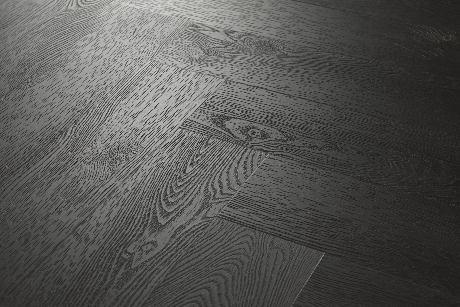 Klick Vinyl Fischgräte Eiche anthrazit – Herringbone Designboden mit integrierter Dämmung