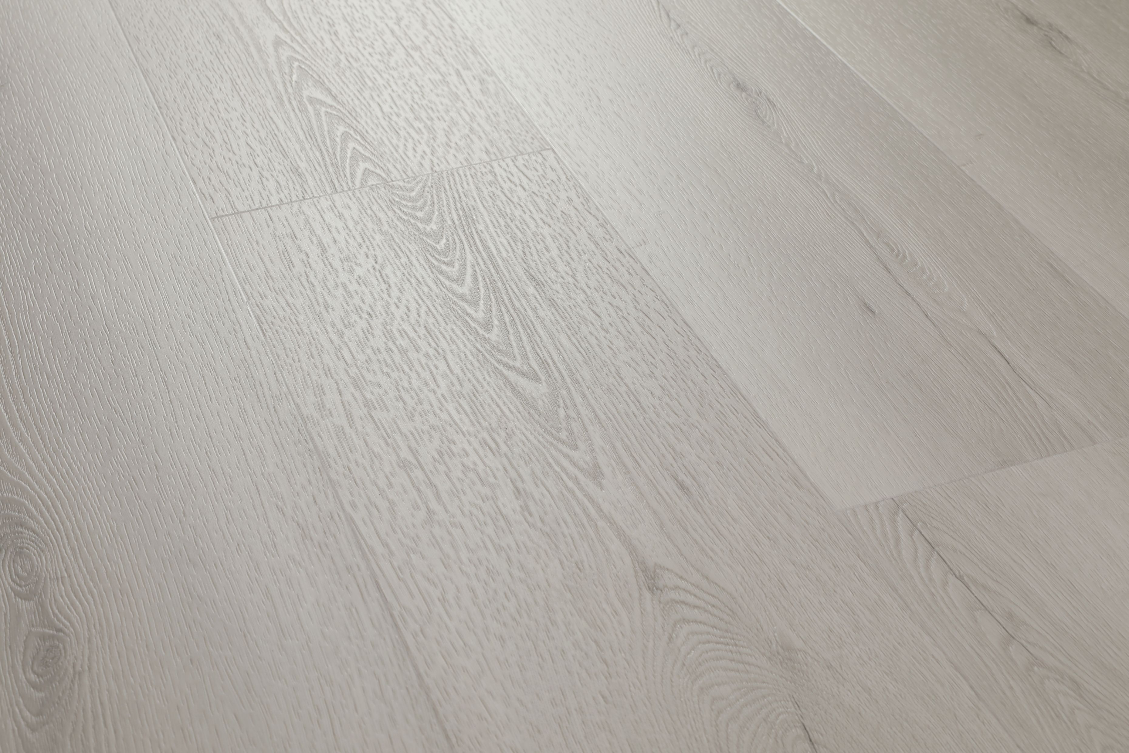 Klick-Vinyl Eiche Polar Hellgrau Matt – mit 0,50 mm Nutzschicht