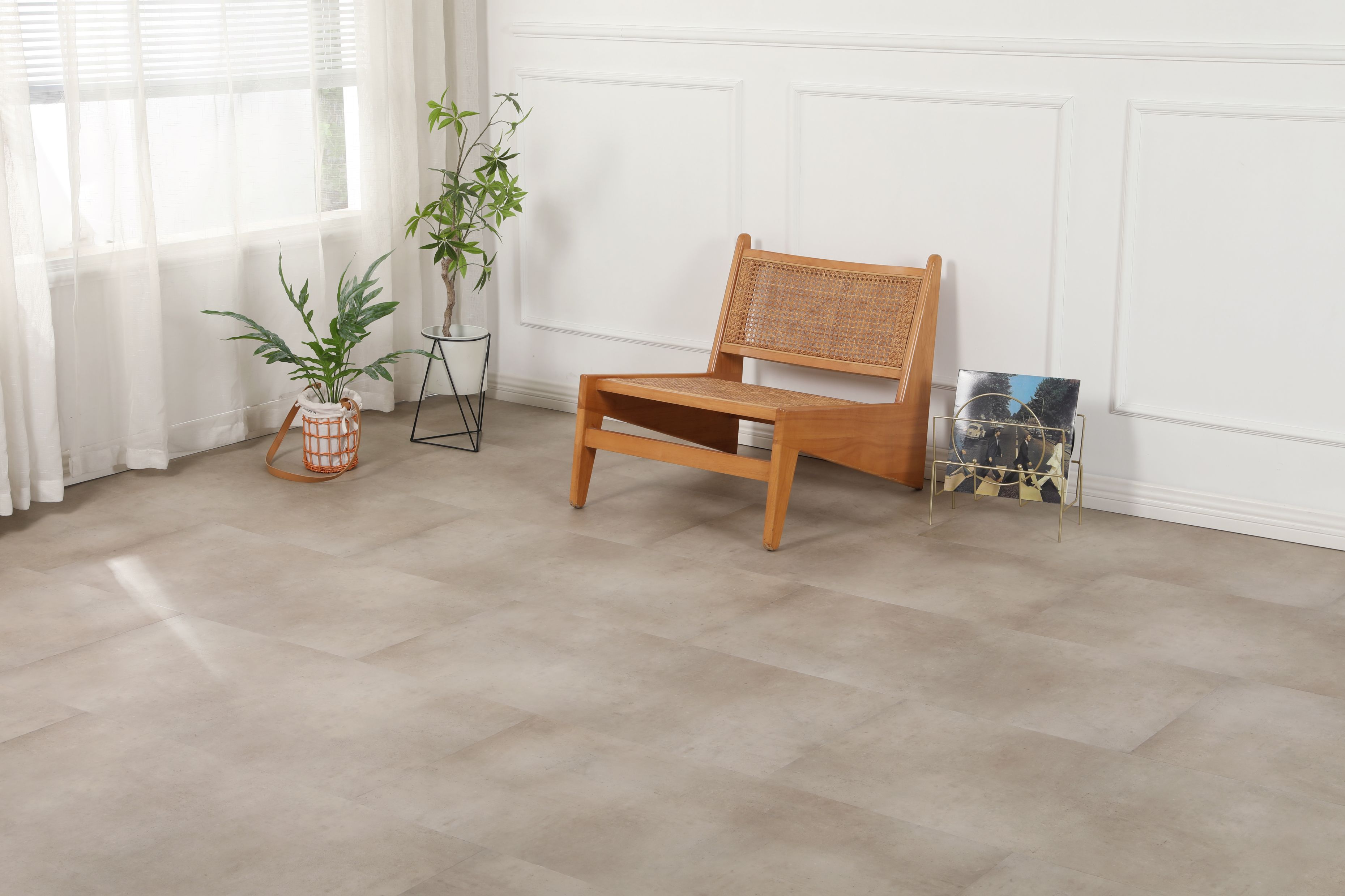 Klick-Vinyl Travertin Beige Matt – Premium Designboden in Natursteinoptik mit 0,50 mm Nutzschicht