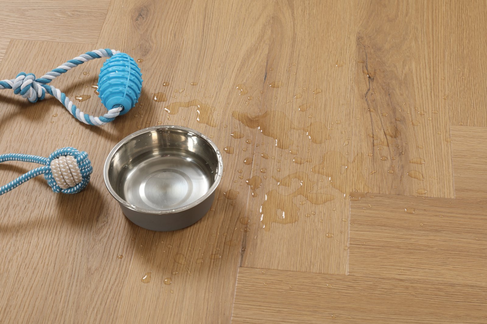 Klick Vinyl Fischgräte Eiche natur – Herringbone Designboden mit integrierter Dämmung, Ansicht 12