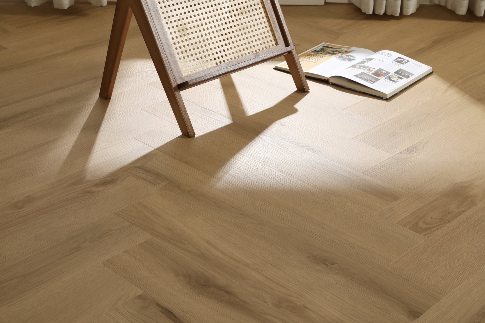 Klick Vinyl Fischgräte Eiche sandnatur – Herringbone Designboden mit integrierter Dämmung, Ansicht 5